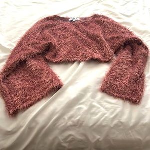 Fuzzy Crooped sweater | Small